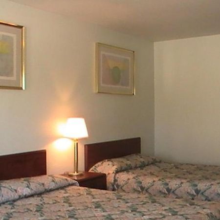 Hometown Inn Galion Luaran gambar