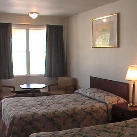 Hometown Inn Galion Luaran gambar